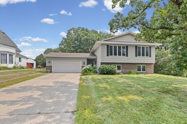 320 Eagle Lake Road N, Big Lake, MN 55309