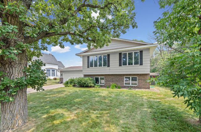 320 Eagle Lake Road N, Big Lake, MN 55309