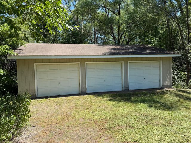 320 Eagle Lake Road N, Big Lake, MN 55309