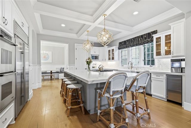 25473 Prado De Las Calabazas, Calabasas, CA 91302