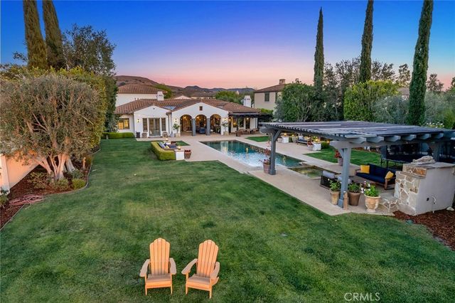 25473 Prado De Las Calabazas, Calabasas, CA 91302