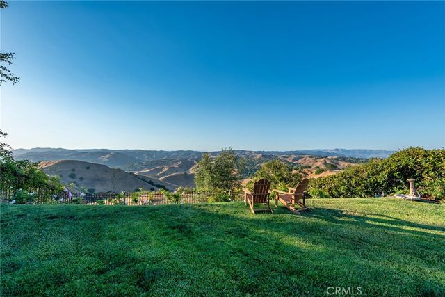 25473 Prado De Las Calabazas, Calabasas, CA 91302