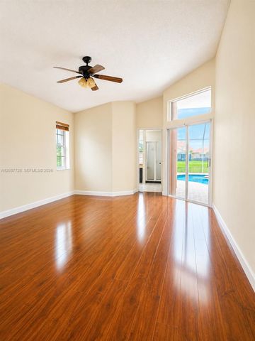 1041 Cedar Falls Drive, Weston, FL 33327