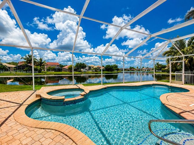 1041 Cedar Falls Drive, Weston, FL 33327