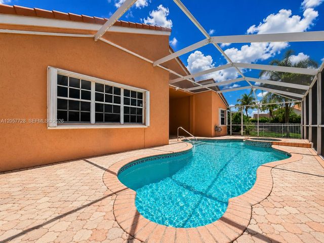 1041 Cedar Falls Drive, Weston, FL 33327
