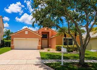 1041 Cedar Falls Drive, Weston, FL 33327