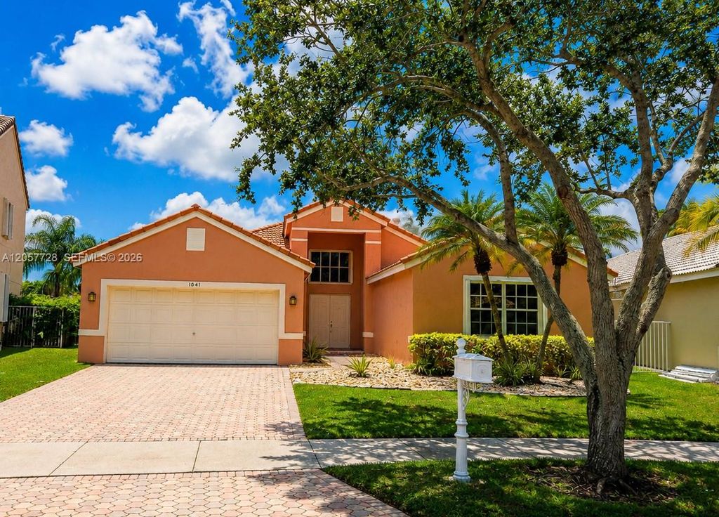 1041 Cedar Falls Drive, Weston, FL 33327