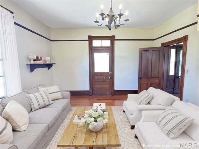 1933 4 Mile Road, Washington, MO 63090