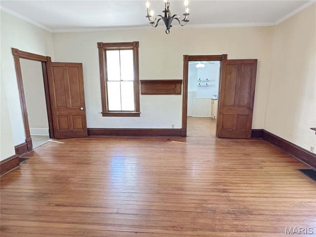 1933 4 Mile Road, Washington, MO 63090