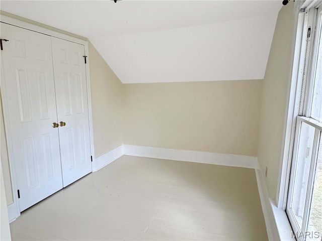 1933 4 Mile Road, Washington, MO 63090