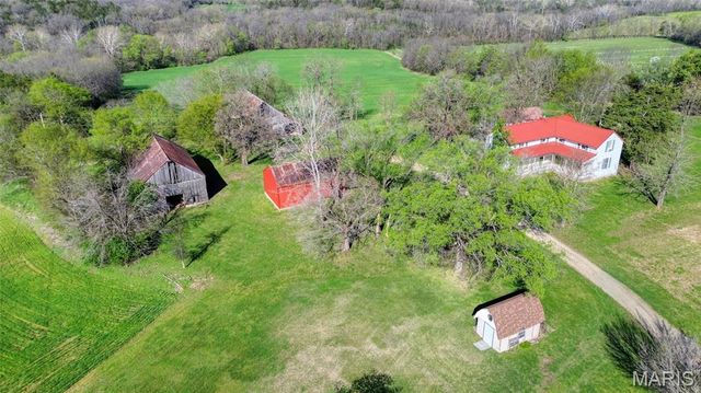 1933 4 Mile Road, Washington, MO 63090
