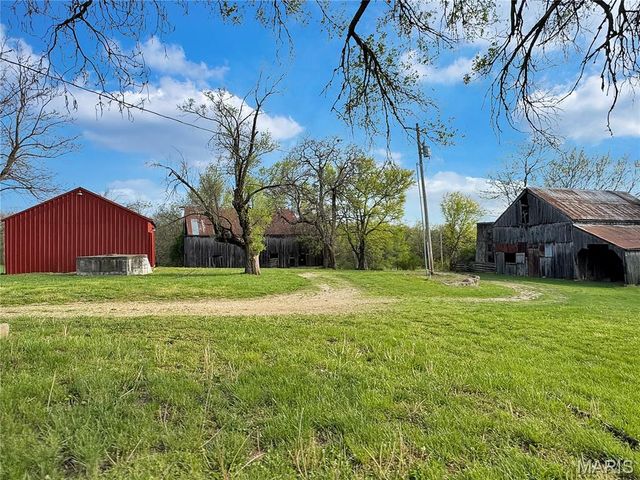 1933 4 Mile Road, Washington, MO 63090