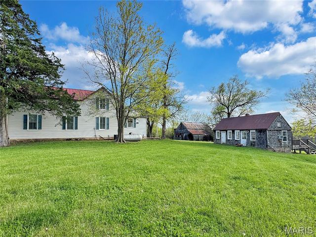 1933 4 Mile Road, Washington, MO 63090