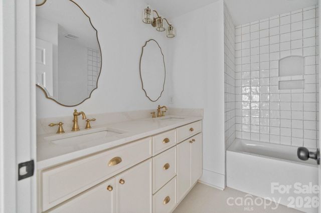 2808 Grimes Street, Charlotte, NC 28206