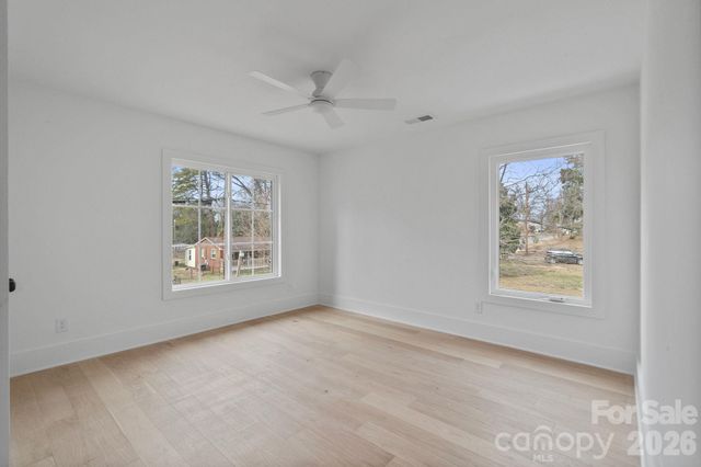 2808 Grimes Street, Charlotte, NC 28206