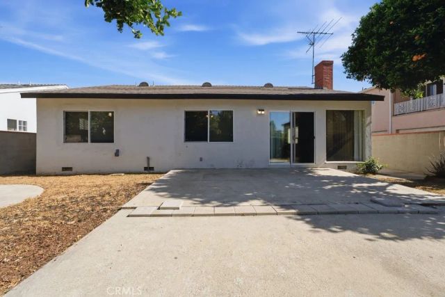 10943 Kittridge Street, North Hollywood, CA 91606