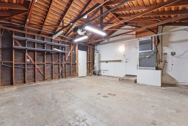 10943 Kittridge Street, North Hollywood, CA 91606