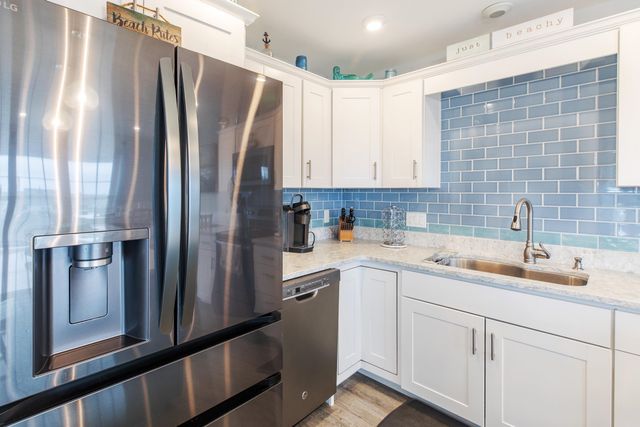 377 Ocean Blvd Unit 16, Hampton, NH 03842