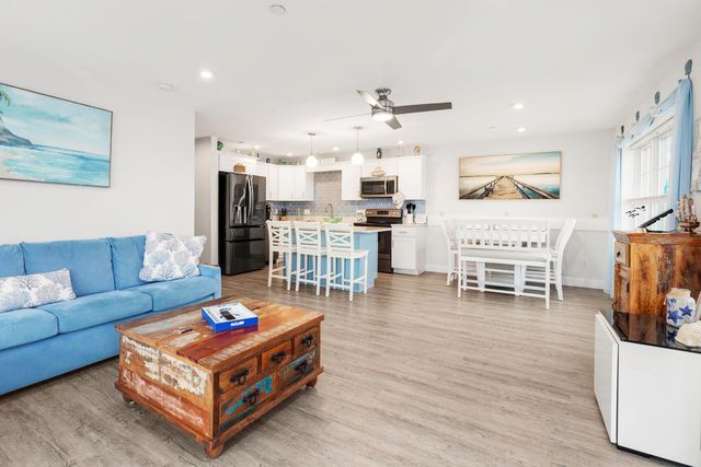 377 Ocean Blvd Unit 16, Hampton, NH 03842