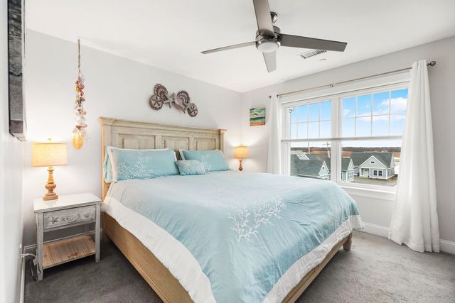 377 Ocean Blvd Unit 16, Hampton, NH 03842