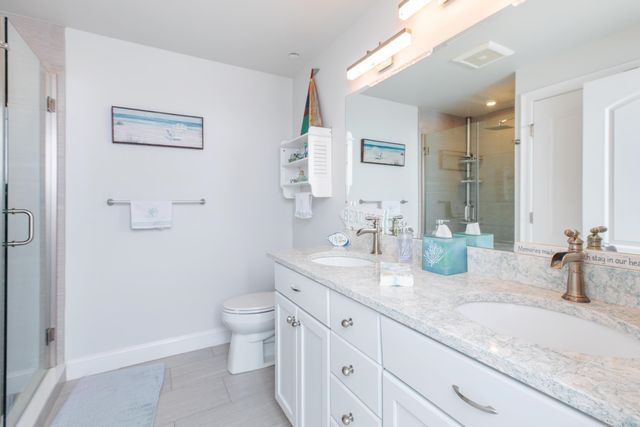 377 Ocean Blvd Unit 16, Hampton, NH 03842