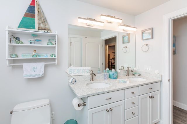 377 Ocean Blvd Unit 16, Hampton, NH 03842