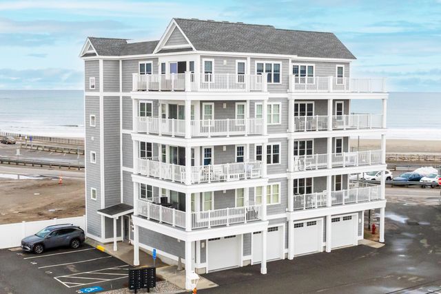 377 Ocean Blvd Unit 16, Hampton, NH 03842