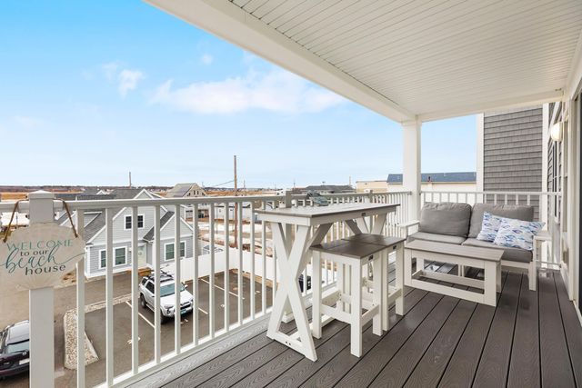 377 Ocean Blvd Unit 16, Hampton, NH 03842