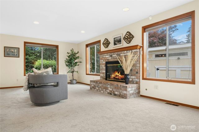 5507 James Avenue SE, Auburn, WA 98092
