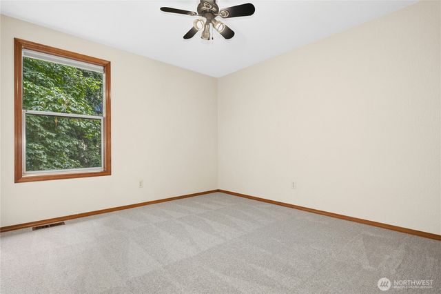 5507 James Avenue SE, Auburn, WA 98092