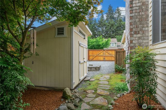 5507 James Avenue SE, Auburn, WA 98092