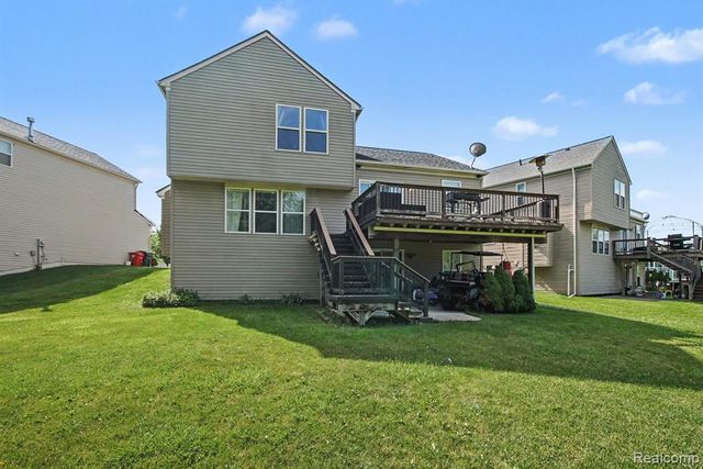 956 Callaway Court, Howell, MI 48843