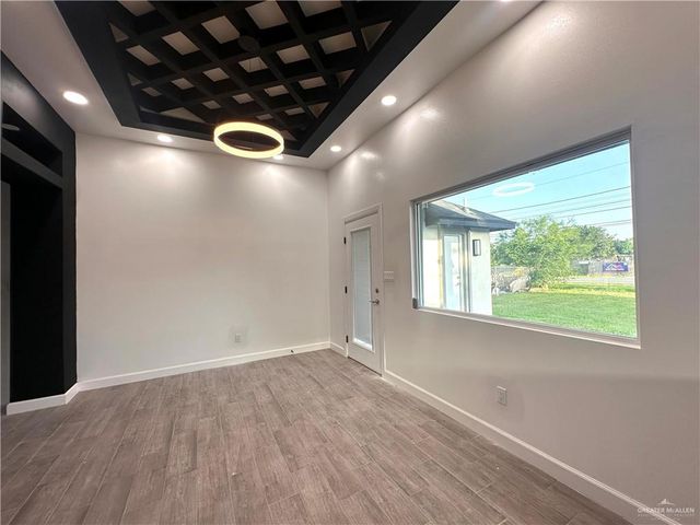 509 W Starr Avenue, Pharr, TX 78577