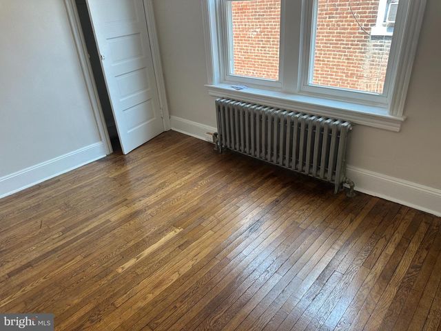 824 INDIANA AVE, Trenton, NJ 08638