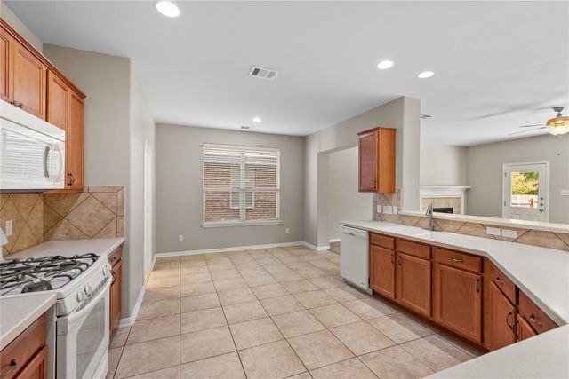 4228 Rolling Water DR, Pflugerville, TX 78660