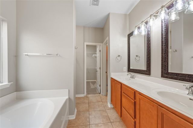 4228 Rolling Water DR, Pflugerville, TX 78660