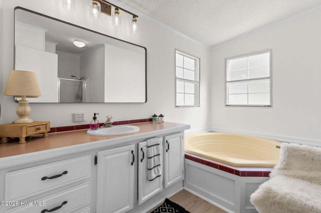 5689 Maple Street NE, Winnabow, NC 28479