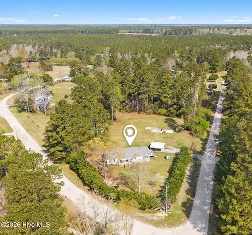 5689 Maple Street NE, Winnabow, NC 28479