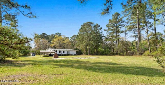 5689 Maple Street NE, Winnabow, NC 28479