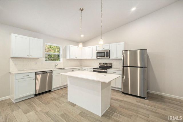 3307 Falling Oak Drive, Mishawaka, IN 46544