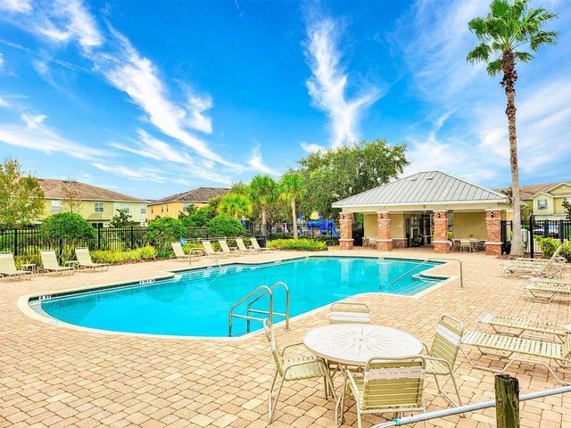4751 WHITE SANDERLING COURT, Tampa, FL 33619