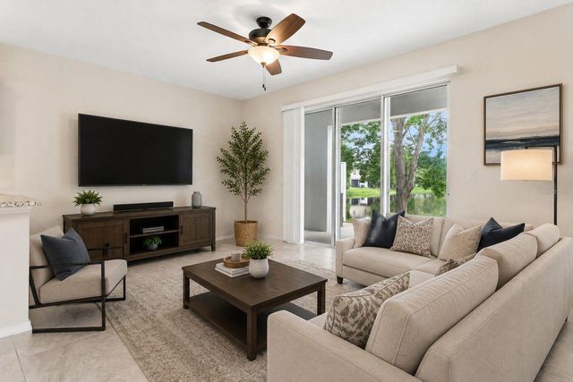 4751 WHITE SANDERLING COURT, Tampa, FL 33619