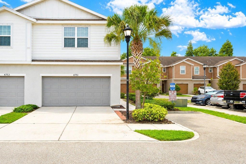 4751 WHITE SANDERLING COURT, Tampa, FL 33619