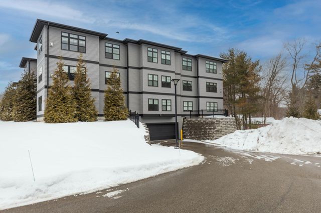 2075 Lafayette Rd Unit A18, Portsmouth, NH 03801