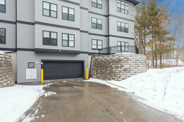 2075 Lafayette Rd Unit A18, Portsmouth, NH 03801