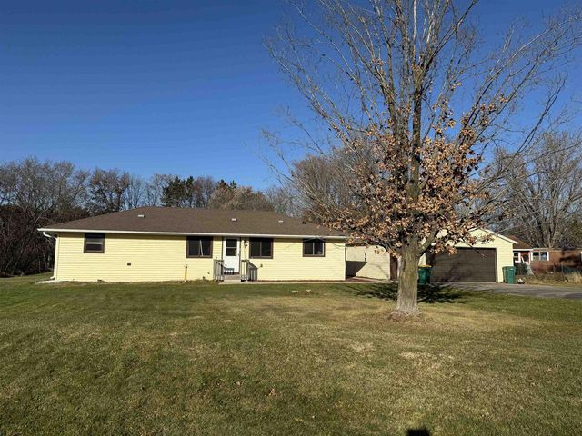 S4603A Raven Acres Drive, Baraboo, WI 53913