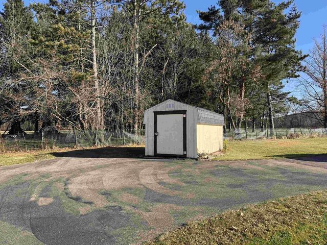 S4603A Raven Acres Drive, Baraboo, WI 53913