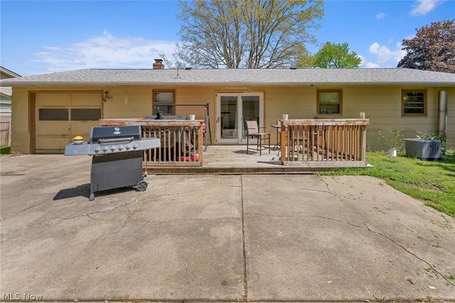 4285 Kerrybrook Drive, Youngstown, OH 44511