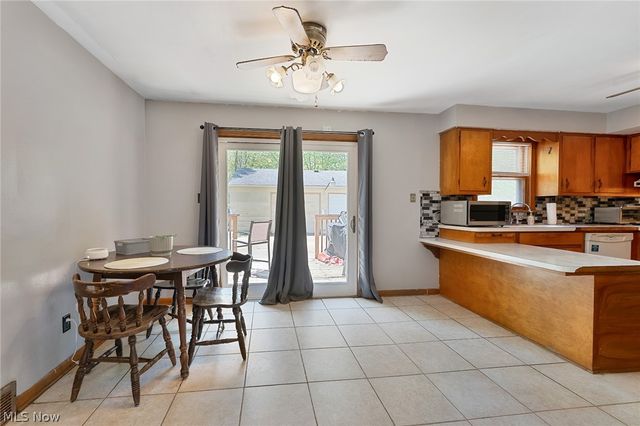 4285 Kerrybrook Drive, Youngstown, OH 44511