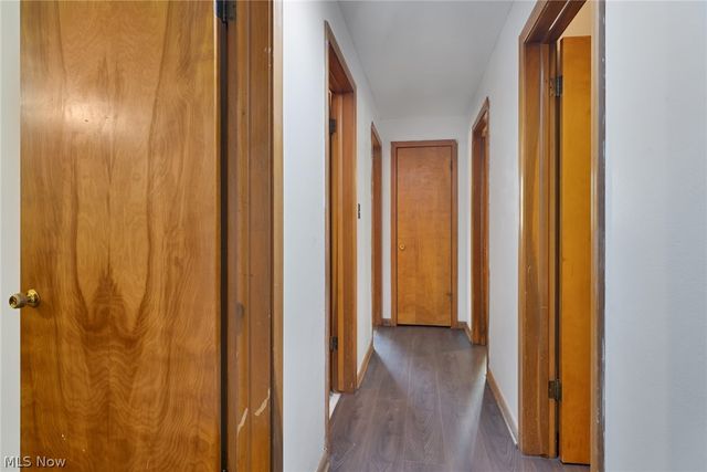 4285 Kerrybrook Drive, Youngstown, OH 44511